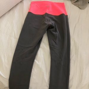 Lululemon reversible leggings